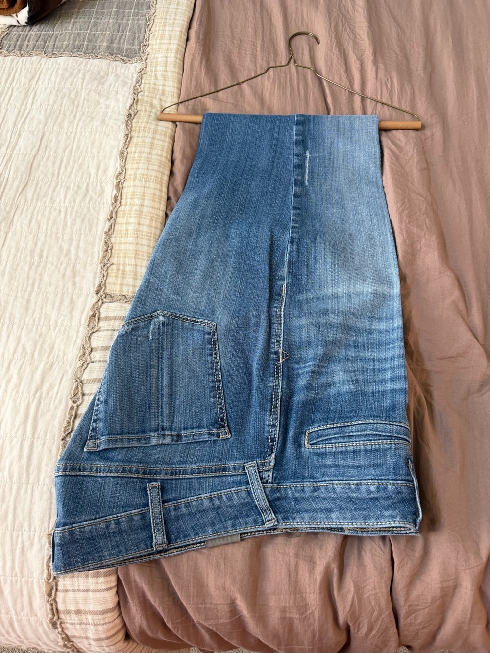 Ariat Women’s Trouser Jeans Size 33 XL – Medium Wash